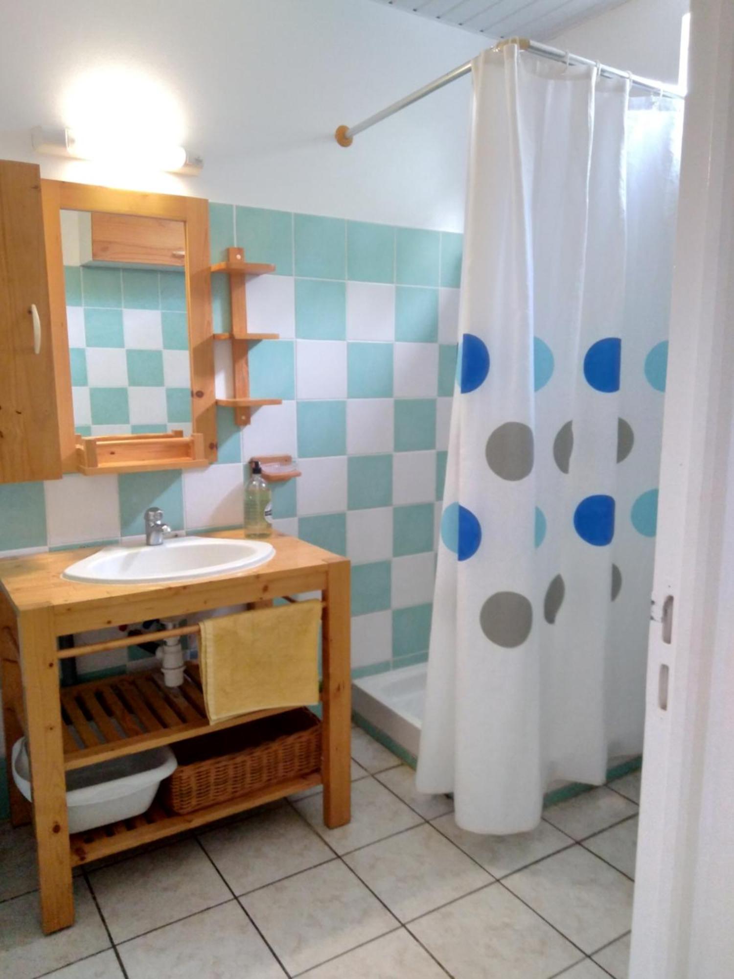 Apartamento F2 Rez De Jardin Carbet Le Carbet Exterior foto